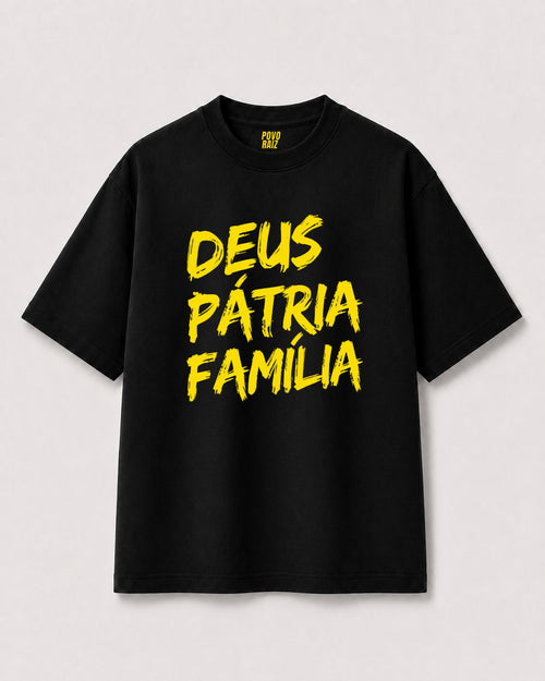 CAMISETA "DEUS, PÁTRIA, FAMÍLIA"